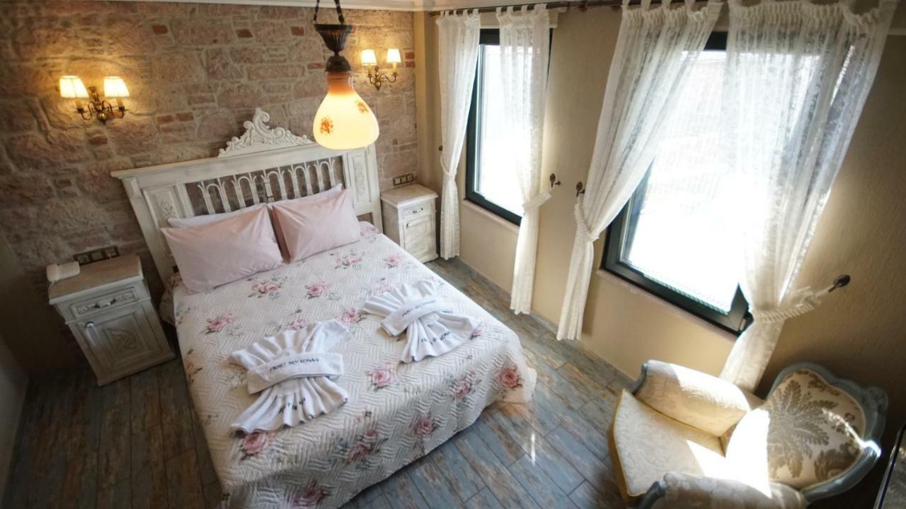 Fikretbey Konagi Hotel Ayvalik Exterior photo