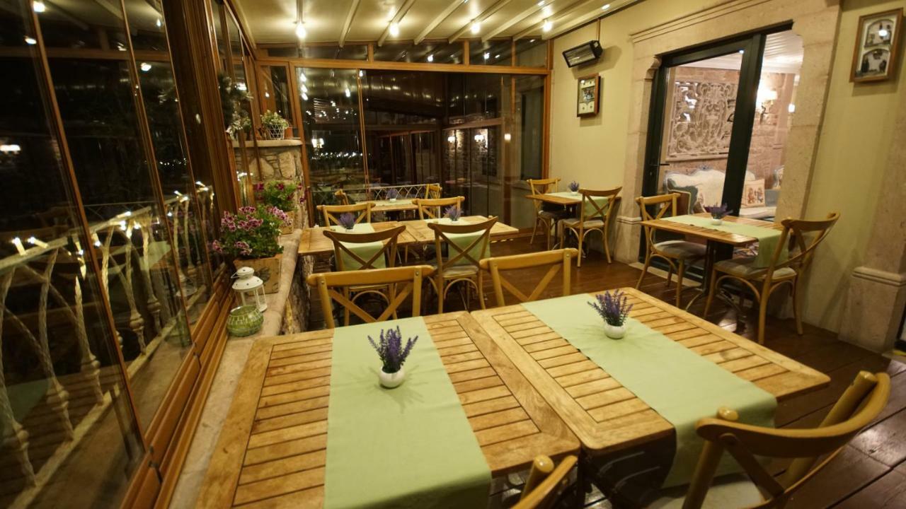 Fikretbey Konagi Hotel Ayvalik Exterior photo
